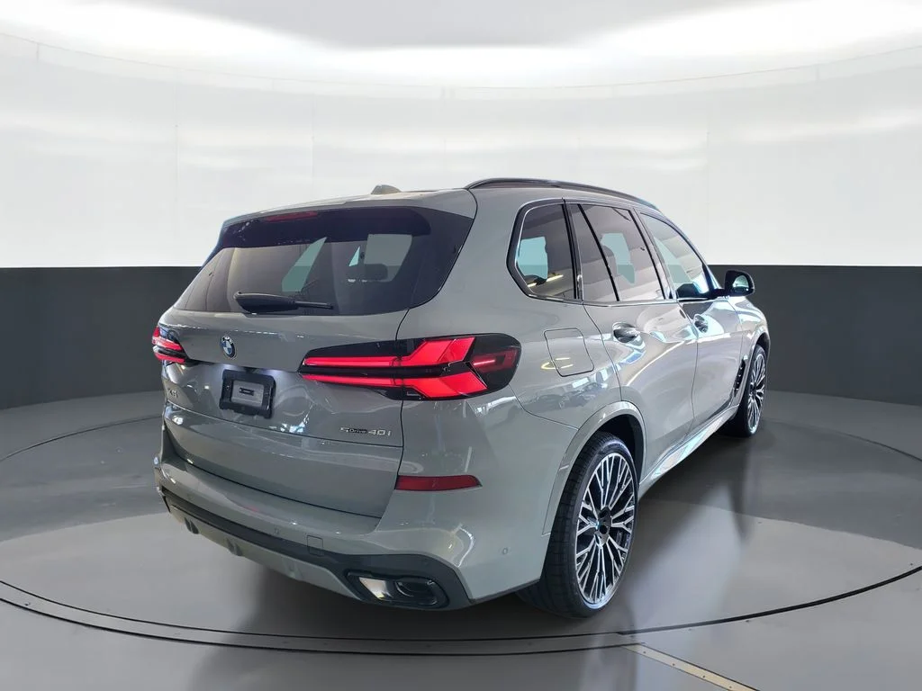 Used 2026 Brooklyn Grey Metallic BMW sDrive40i image 3