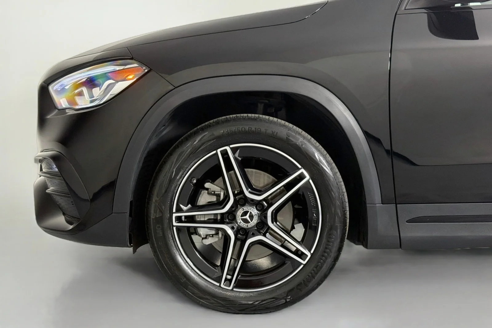 Used 2023 Night Black Mercedes-Benz 250 image 10