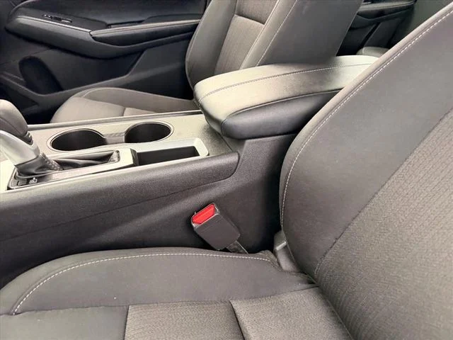 Used 2025 Red Nissan 2.5 SV image 18