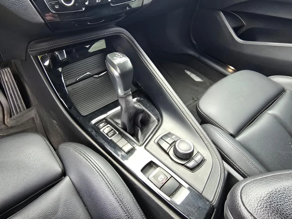 Used 2018 Black Sapphire Metallic BMW xDrive28i image 18