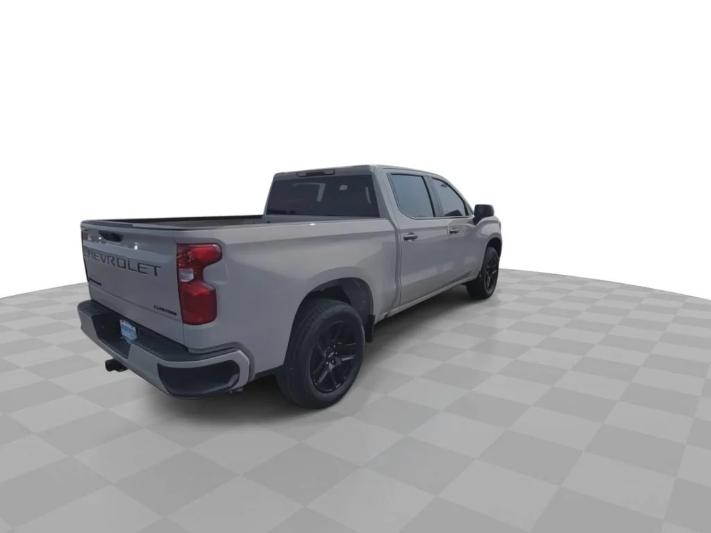 2026 Chevrolet Silverado 1500 Custom - Photo 8
