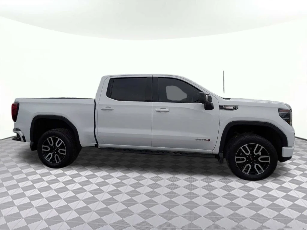 Certified Used 2024 Summit White GMC AT4 image 2