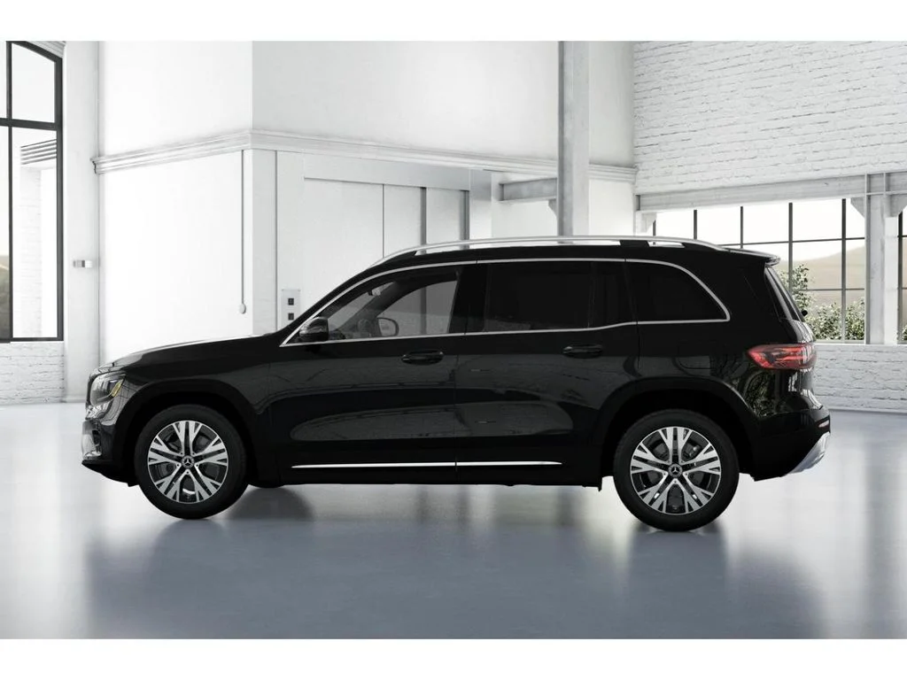 New 2026 Black Mercedes-Benz GLB 250 image 33