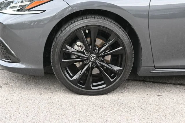 Used 2025 Gray Lexus 350 F Sport image 15
