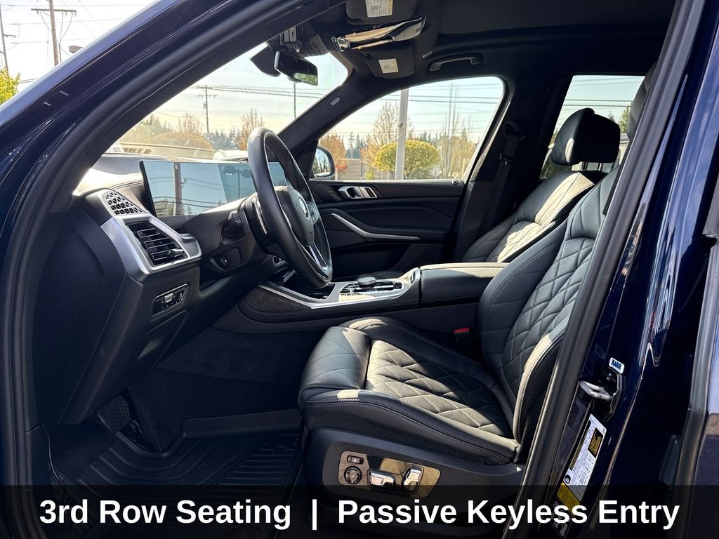 Used 2023 Blue BMW xDrive40i image 11