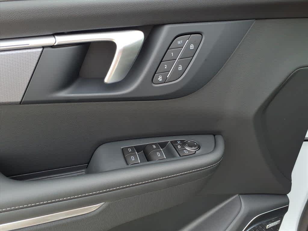 2026 Buick Enclave Sport Touring - Photo 11