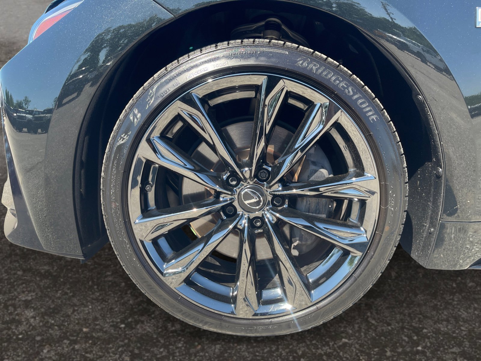 2025 Lexus IS 350 F SPORT - Photo 14