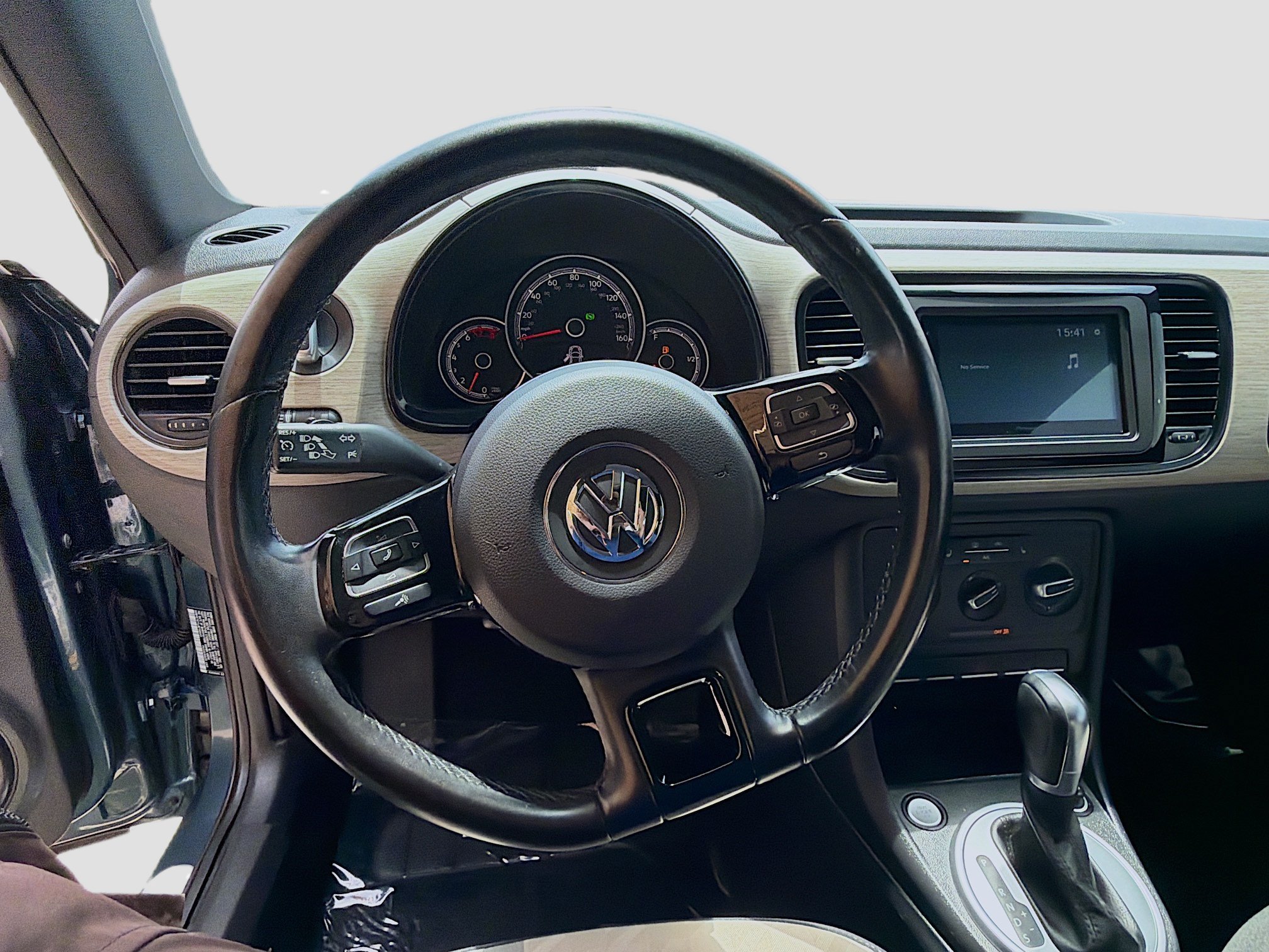 Used 2018 Teal Metallic Volkswagen Coast image 10