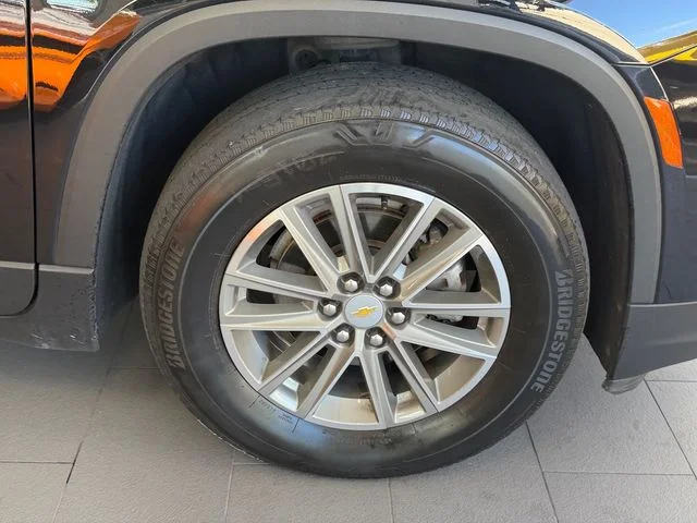 Used 2023 Black Chevrolet LT image 16