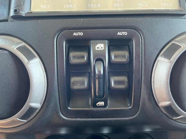 Used 2016 Black Jeep Unlimited Sport image 10