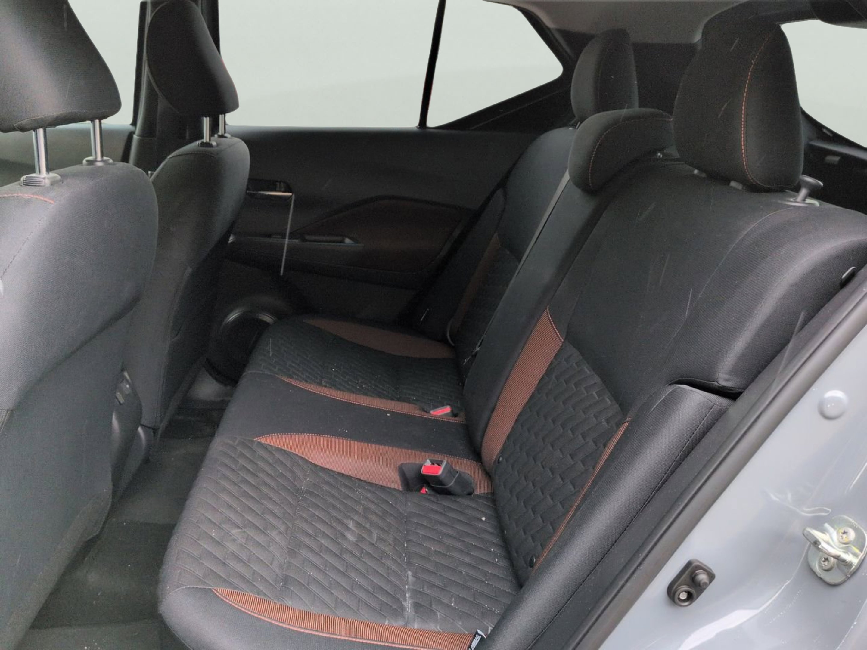 Used 2022 Boulder Gray Pearl Nissan SR image 11