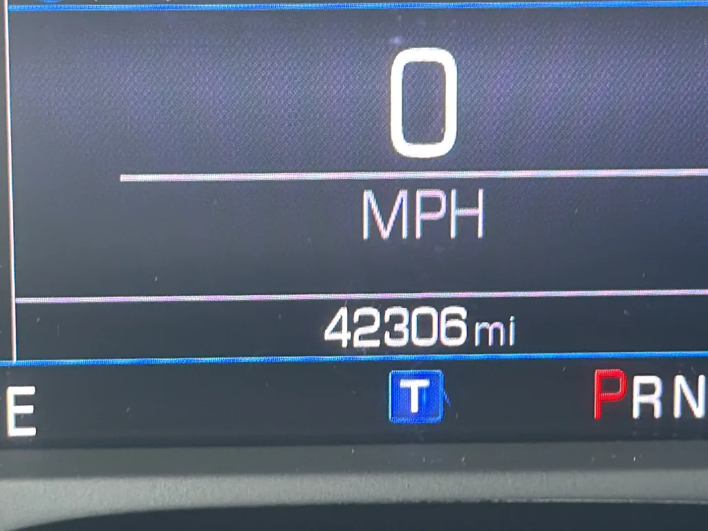 Used 2020 Red Chevrolet 1LT image 32
