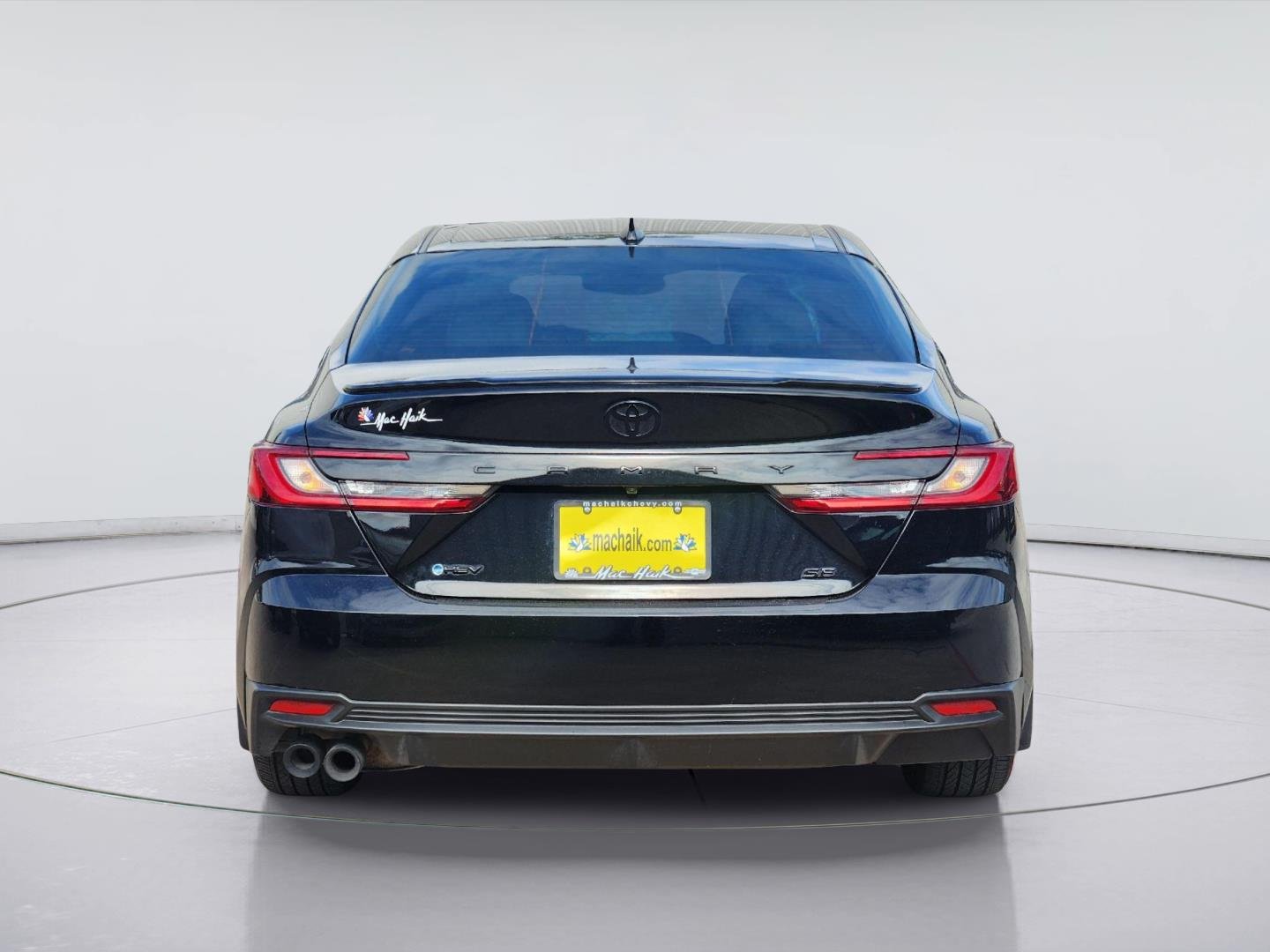 2025 Toyota Camry photo 6 of 33