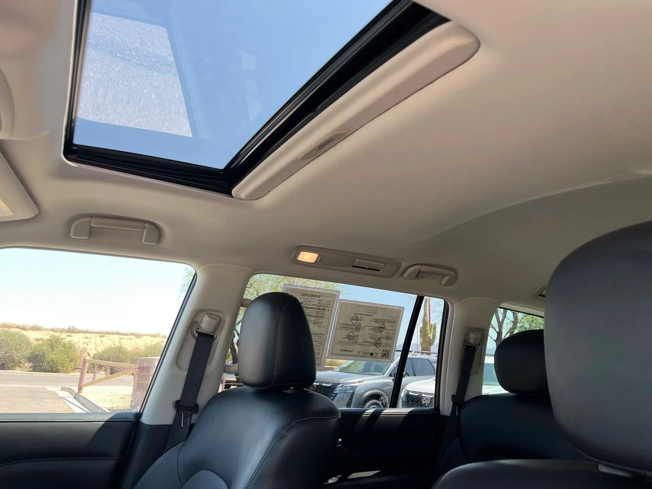 Used 2022 Liquid Platinum INFINITI Luxe image 28