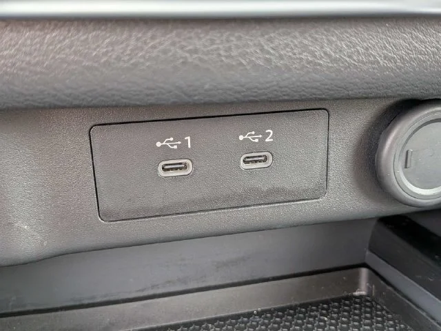 Used 2025 Gray Nissan SV image 23