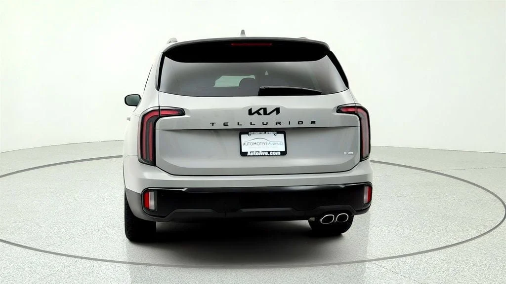 Used 2025 Gravity Gray Kia SX-Prestige X-Pro AWD image 6