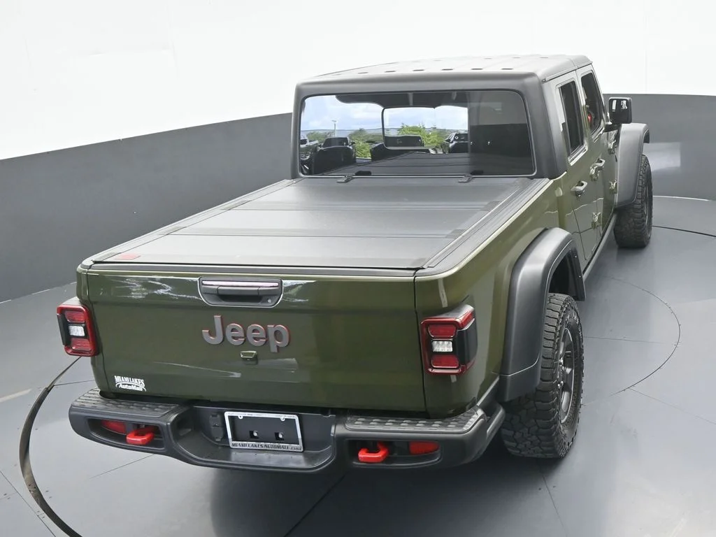 Used 2023 Sarge Green Clearcoat Jeep Rubicon image 51