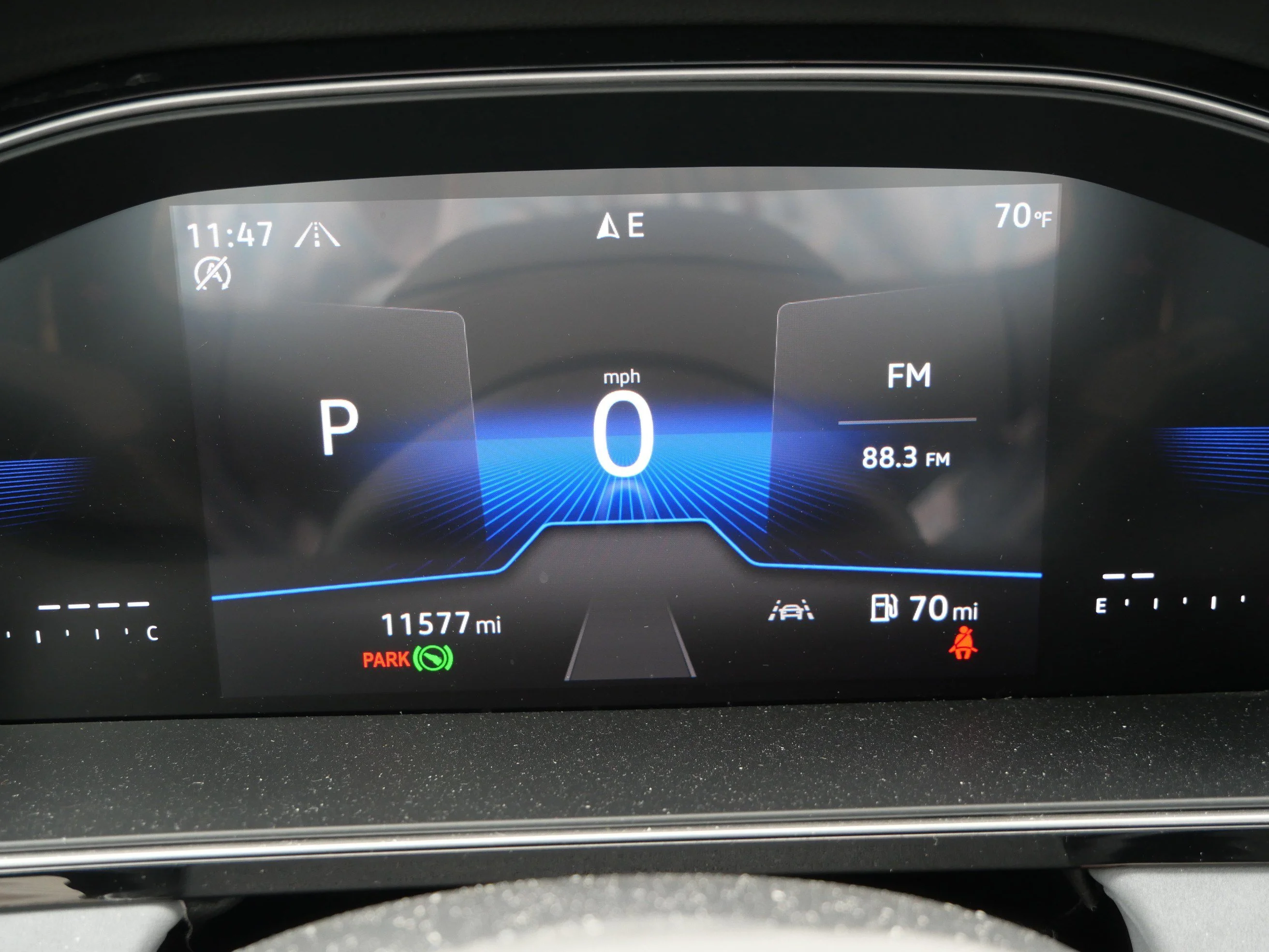 Certified Used 2025 Monterey Blue Volkswagen SE image 21