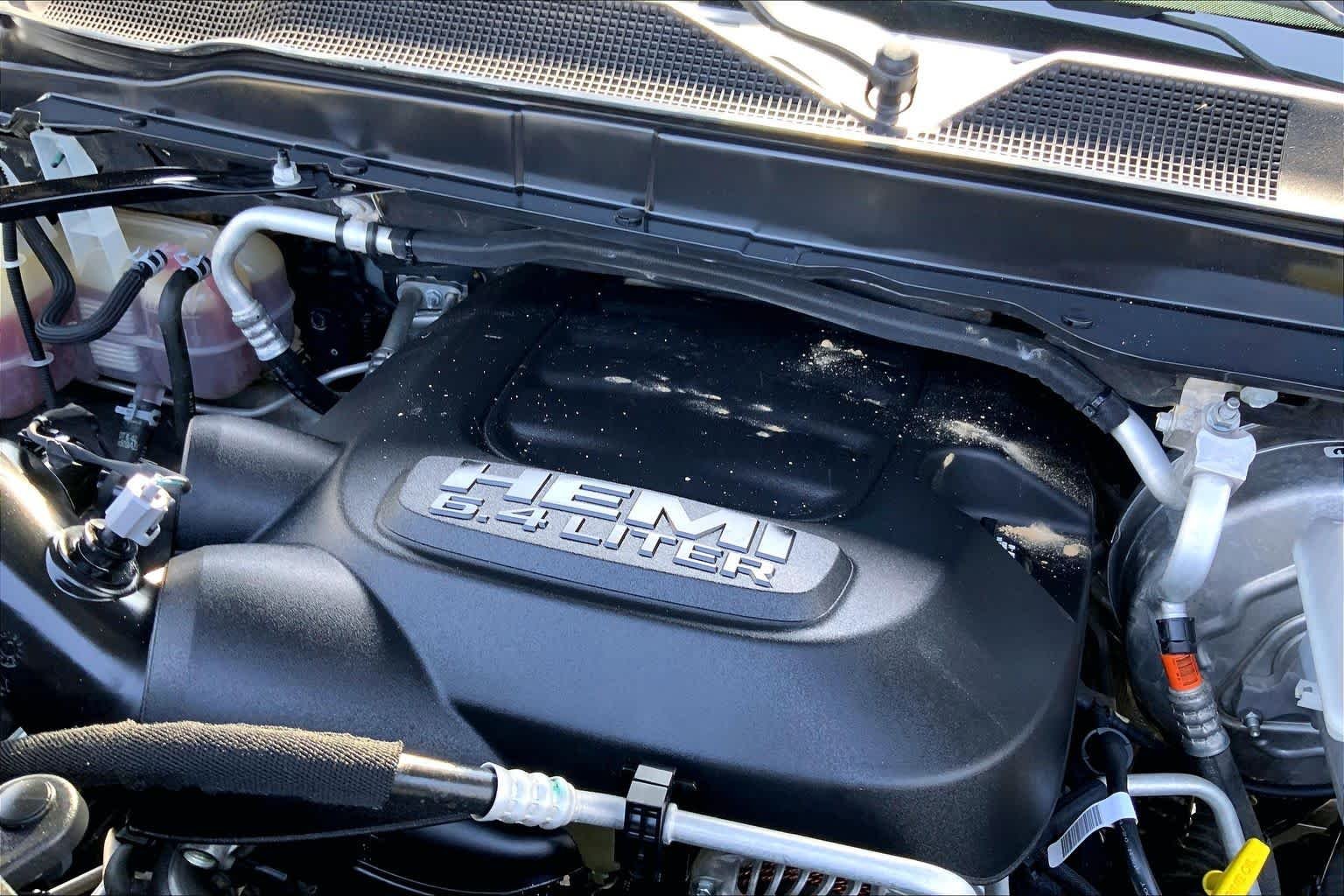 Used 2024 Diamond Black Crystal Pearlcoat Ram Power Wagon image 28