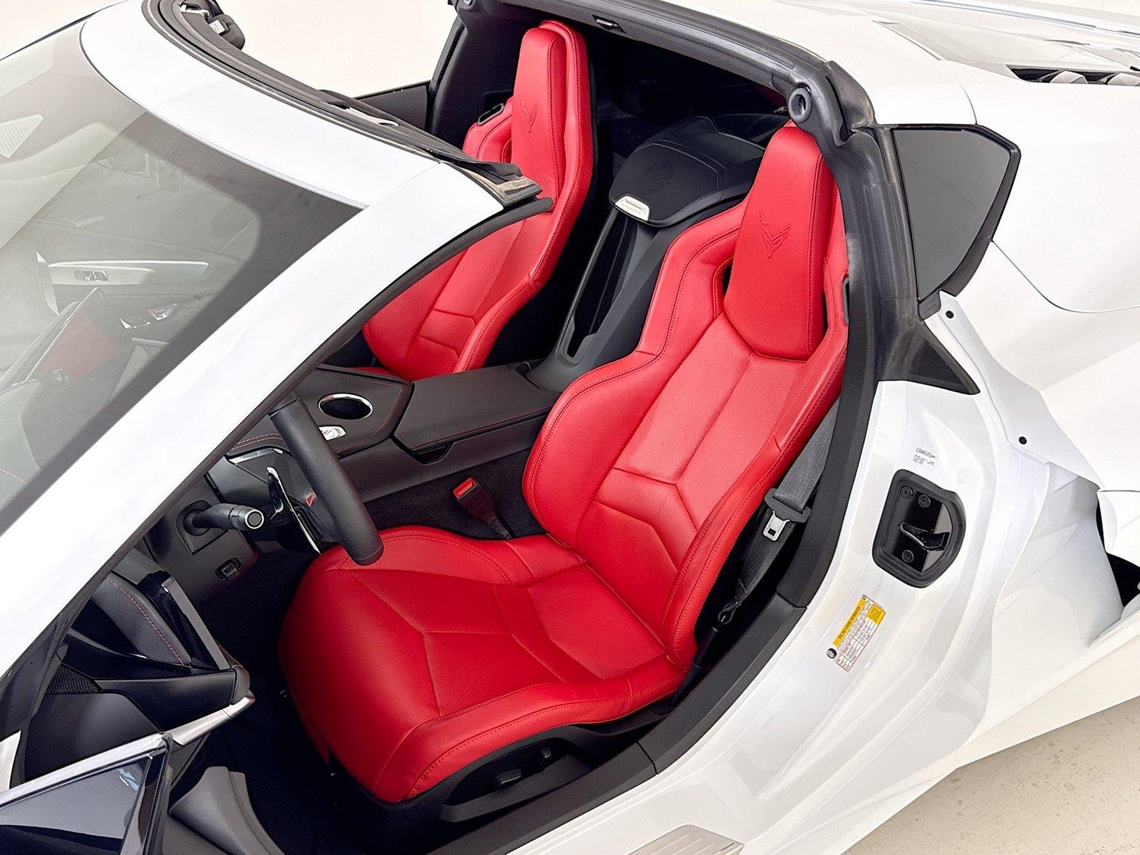 Used 2026 Arctic White Chevrolet 1LT | Performance Exhaust | Paint Matched Accents image 14