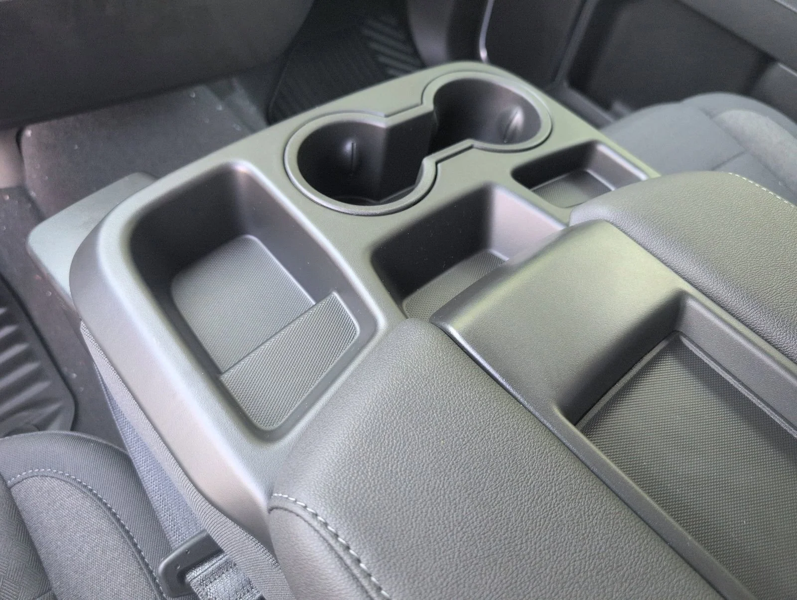 2025 GMC Sierra 1500 SLE - Photo 33