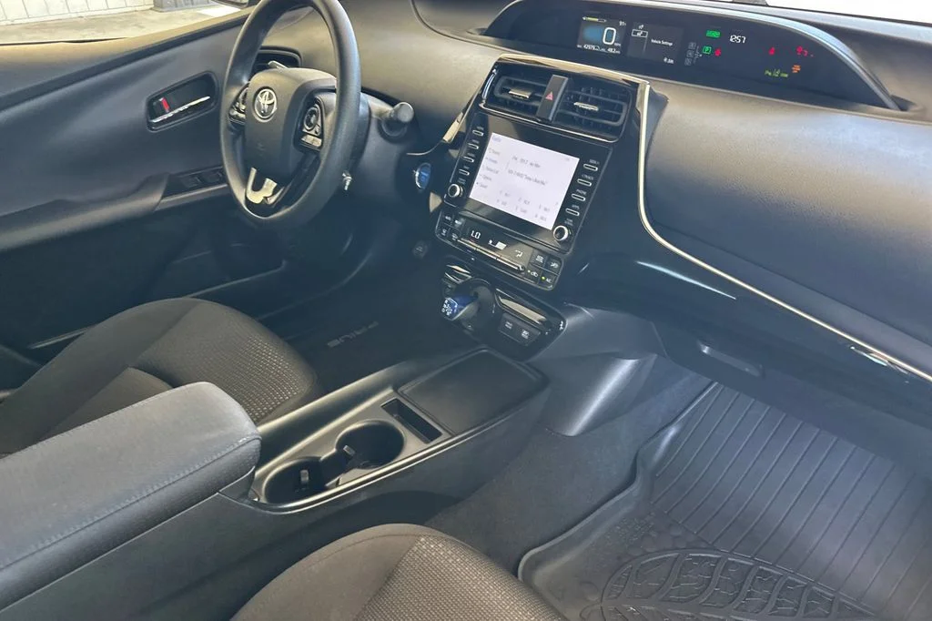 Used 2020 Beige Toyota LE AWD-e image 20