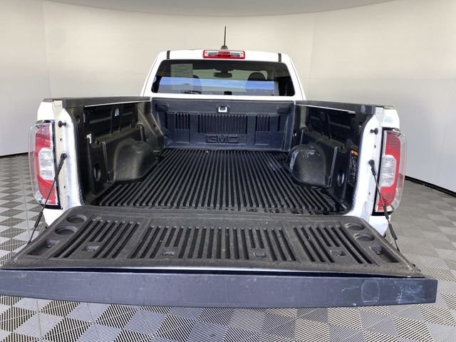 Used 2022 White GMC Elevation Standard image 8