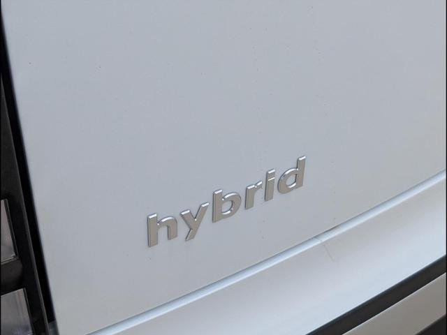 New 2026 Creamy White Hyundai SEL Premium 8P image 8