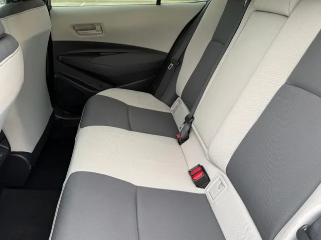 Certified Used 2025 White Toyota LE image 28