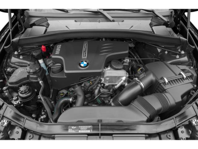 Used 2015 Alpine White BMW sDrive28i image 13