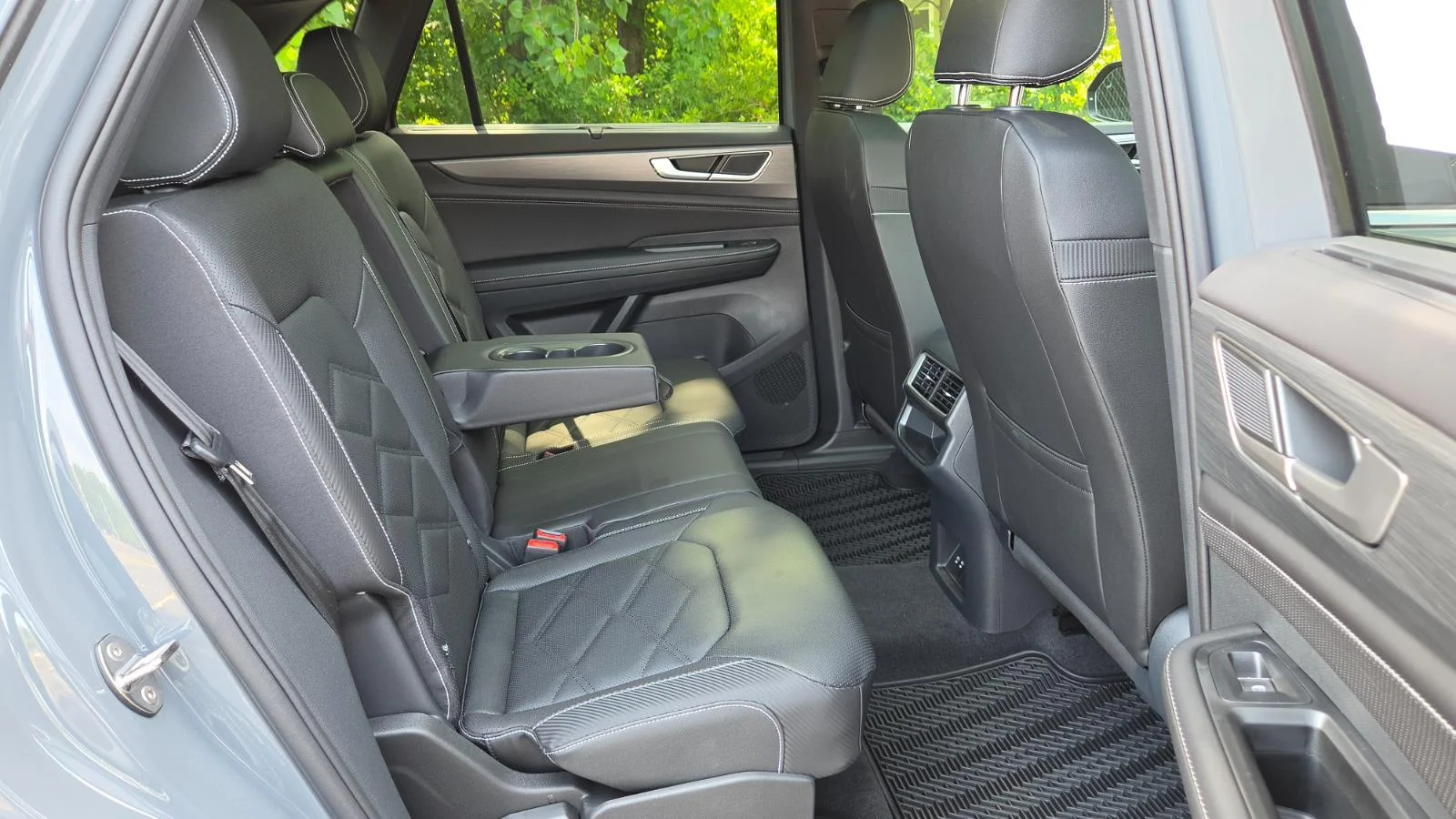 2026 Volkswagen Atlas Cross Sport SE w/Tech - Photo 55