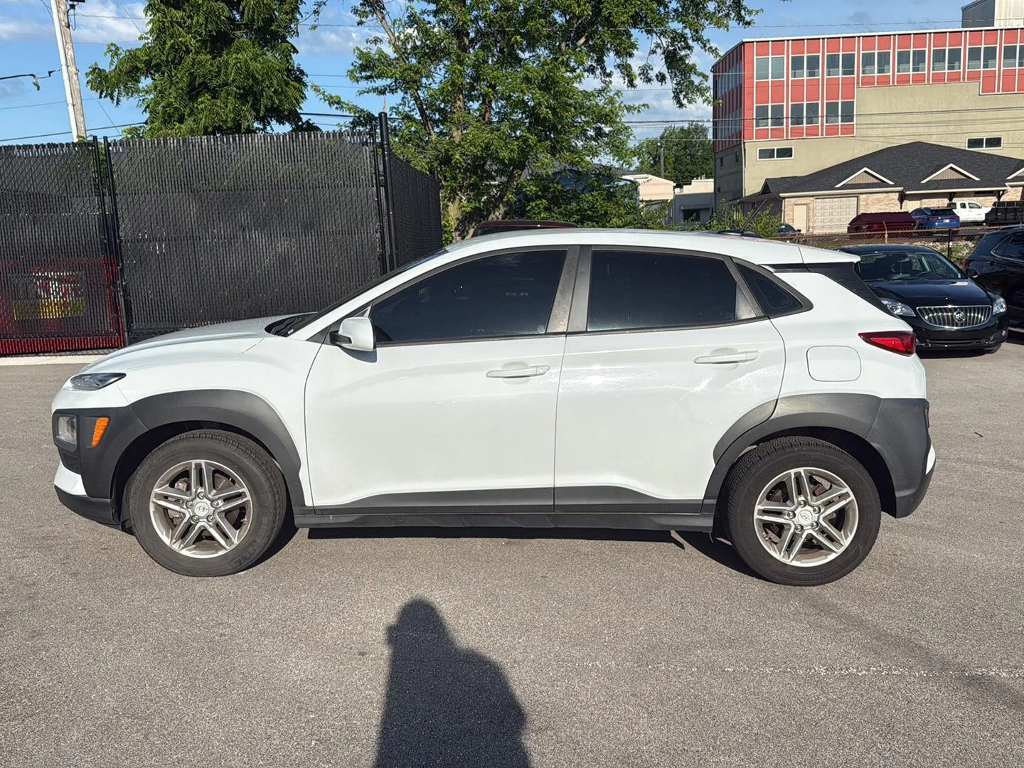 Used 2019  HYUNDAI SUV image 6