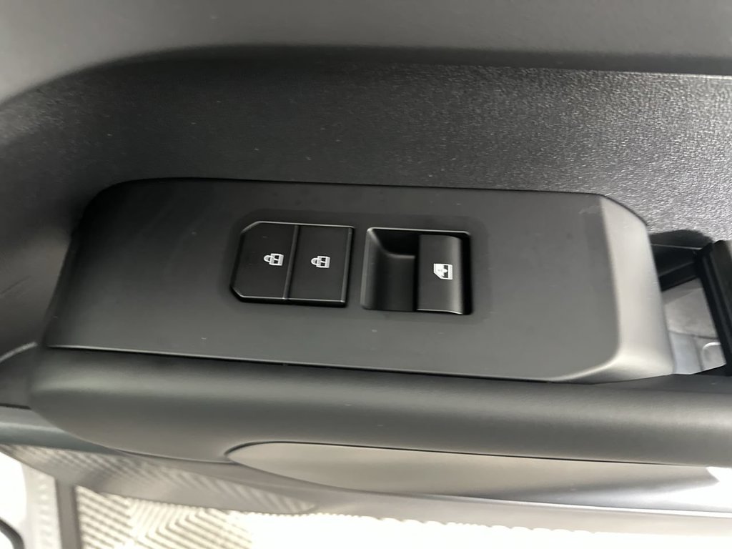 New 2027 Wolf Gray Kia X-LINE SX image 13