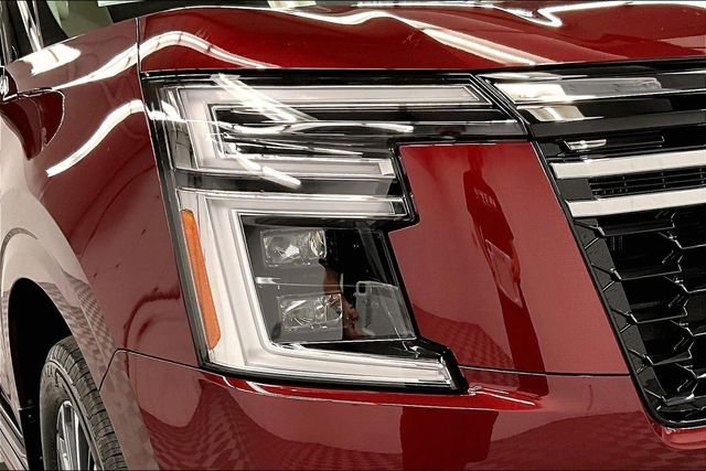 New 2026 Coulis Red Pearl/Super Black Nissan Platinum Reserve image 15