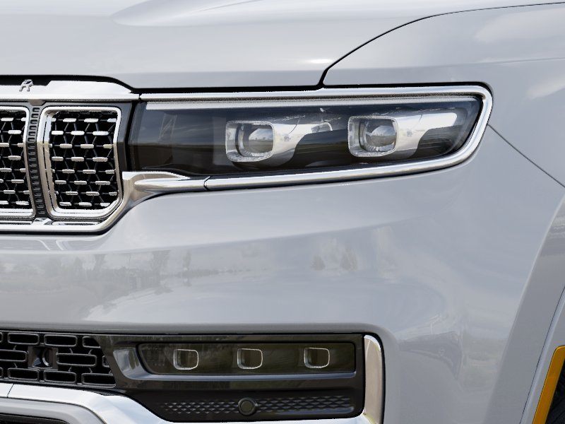 2025 Jeep Grand Wagoneer Series III - Photo 36