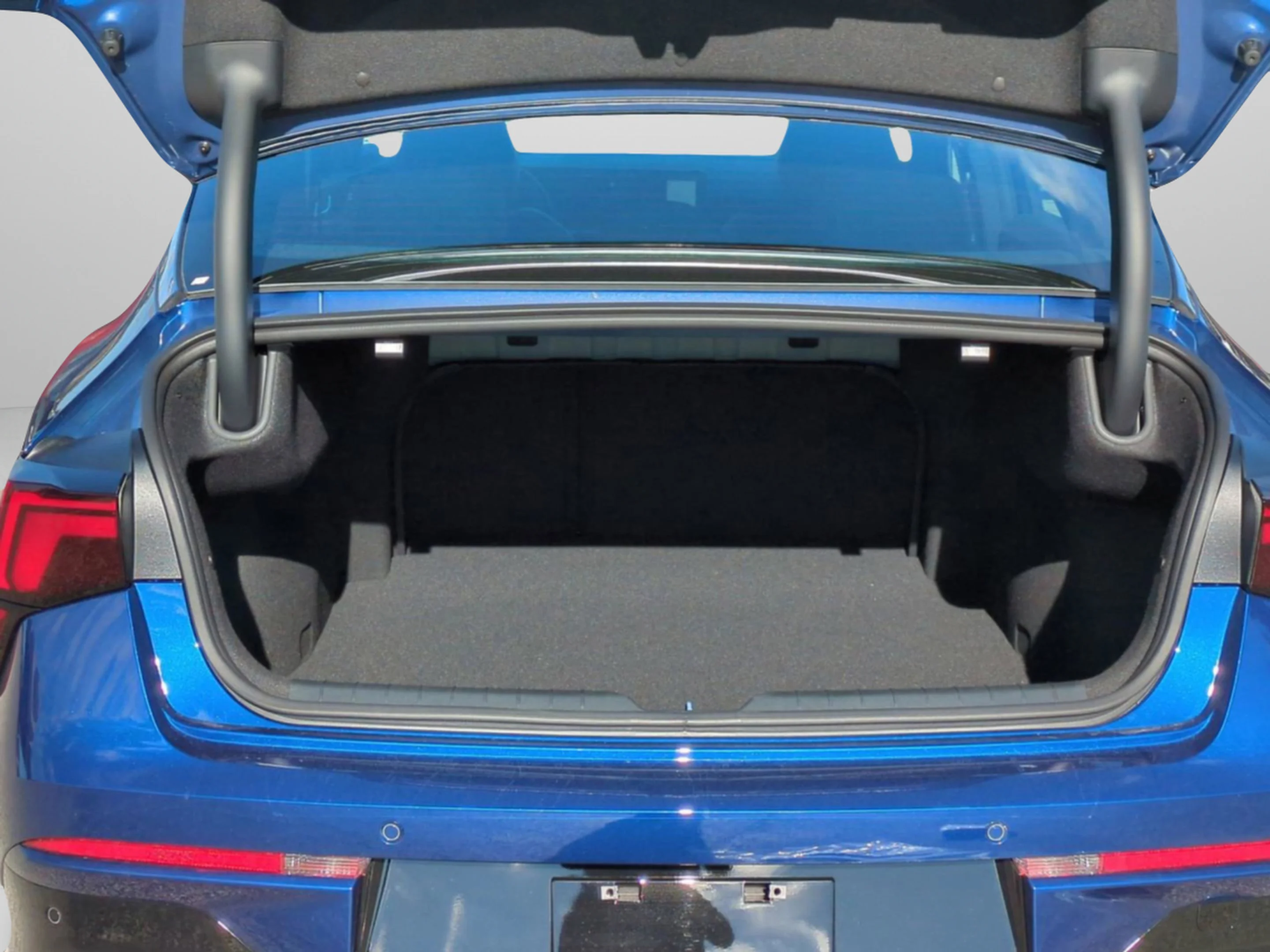 New 2026 Yacht Blue Kia GT-Line image 10