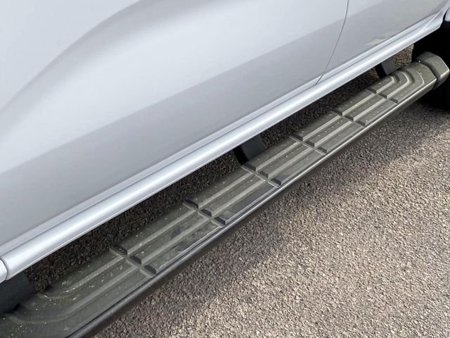 Used 2025 White Ford XL image 10