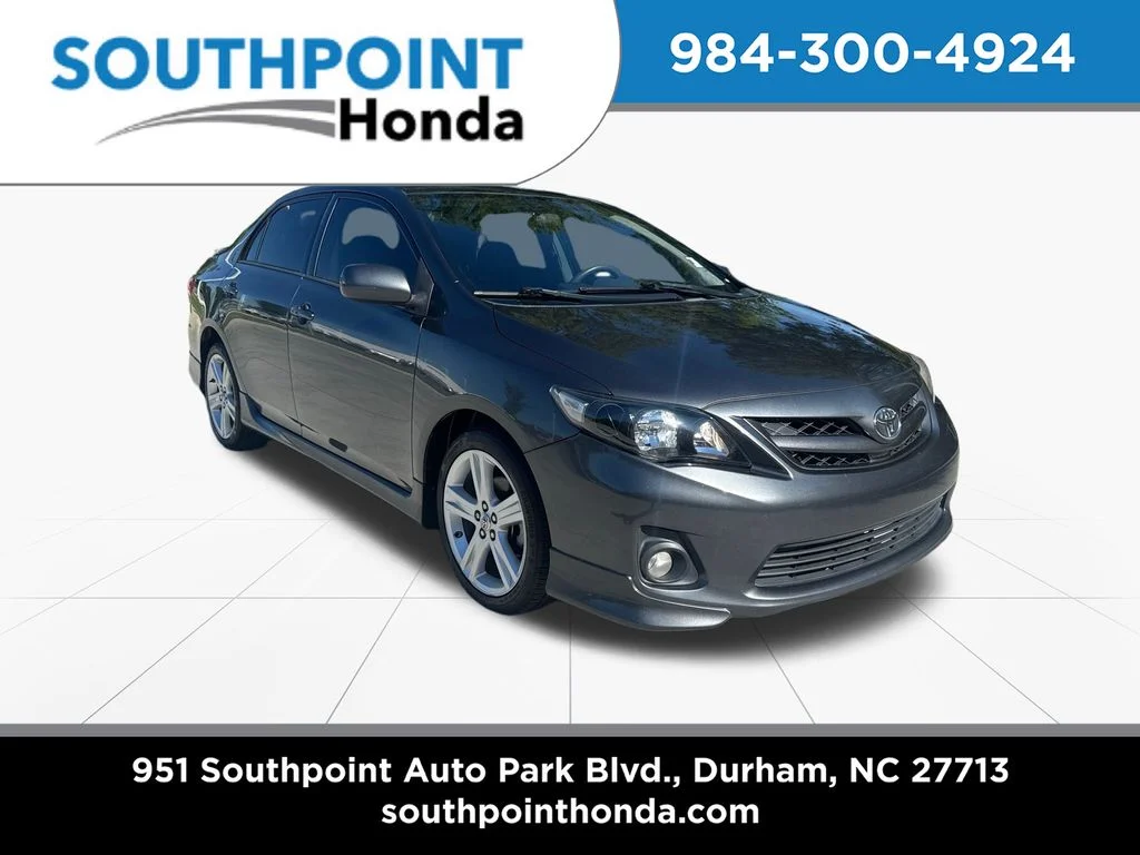 2013 Toyota Corolla S's photo