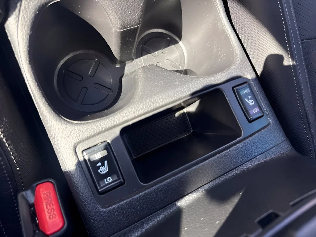 Used 2019 Black Nissan SL image 21