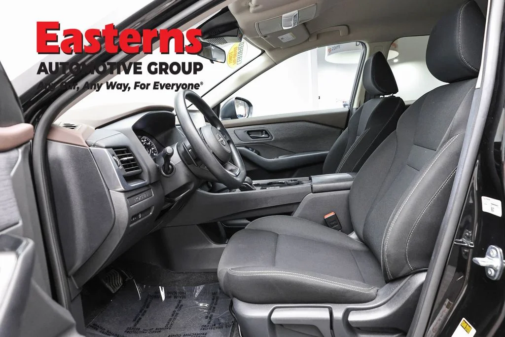 Used 2023 Black Nissan S image 14