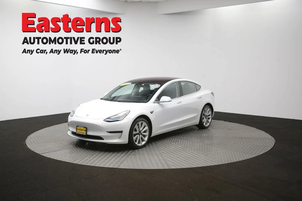 Used 2018 White Tesla Long Range image 54