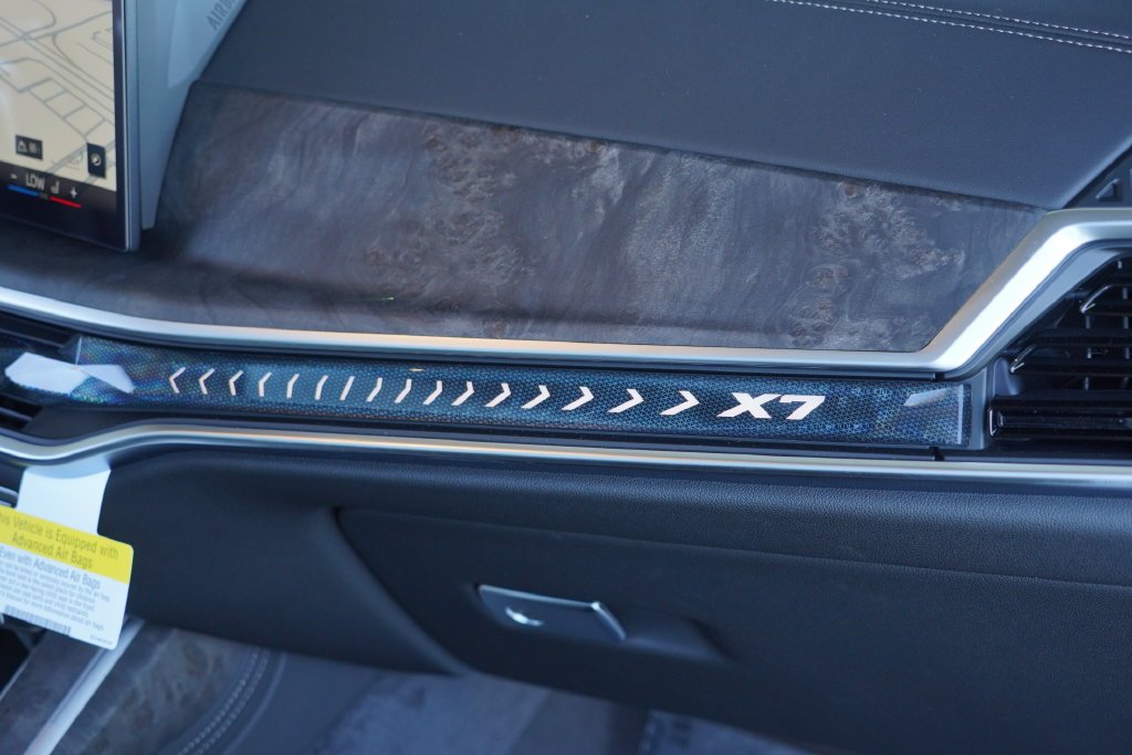 New 2027 Alpine White BMW xDrive40i image 18