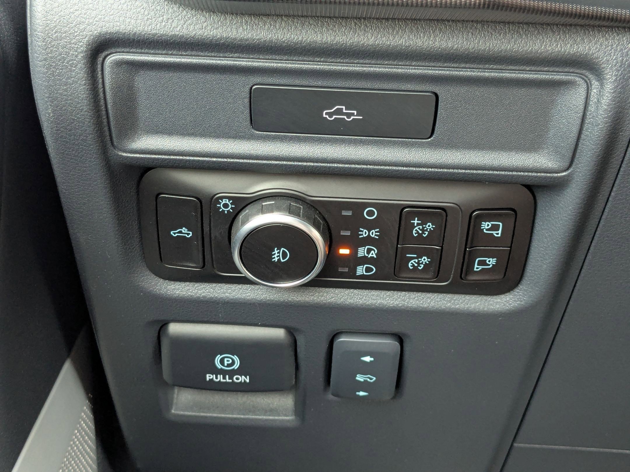 Used 2026 White Ford Platinum image 16
