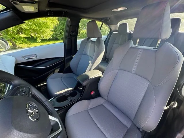 Used 2025 Silver Toyota SE image 12