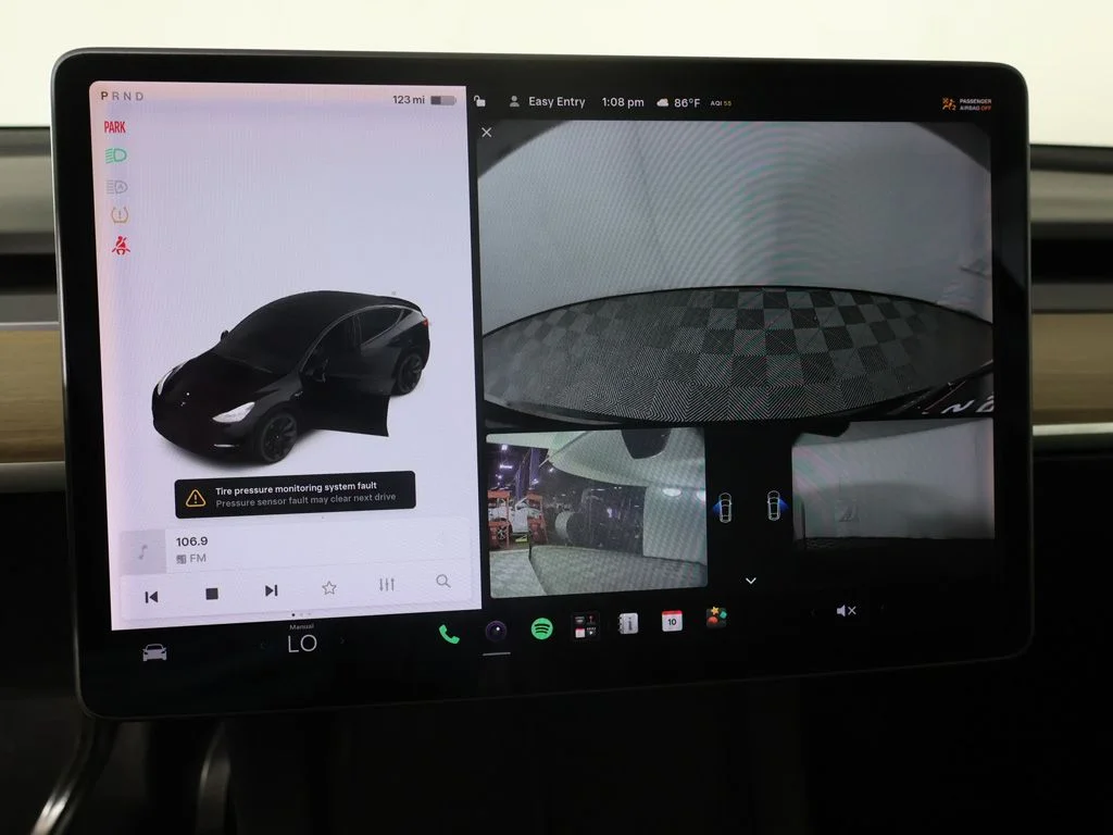 Used 2021 Black Tesla Long Range image 47