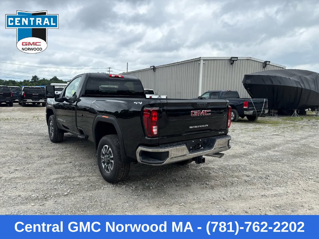 New 2026 Onyx Black GMC SLE image 3