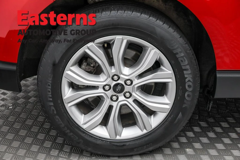 Used 2024 Red Ford Titanium image 29
