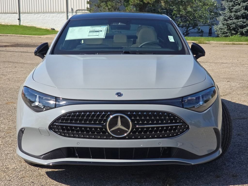 New 2027 MANUFAKTUR Alpine Grey Mercedes-Benz CLA 220 image 9