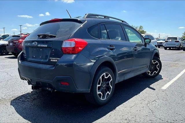 Used 2016 Gray Subaru 2.0i Premium image 4