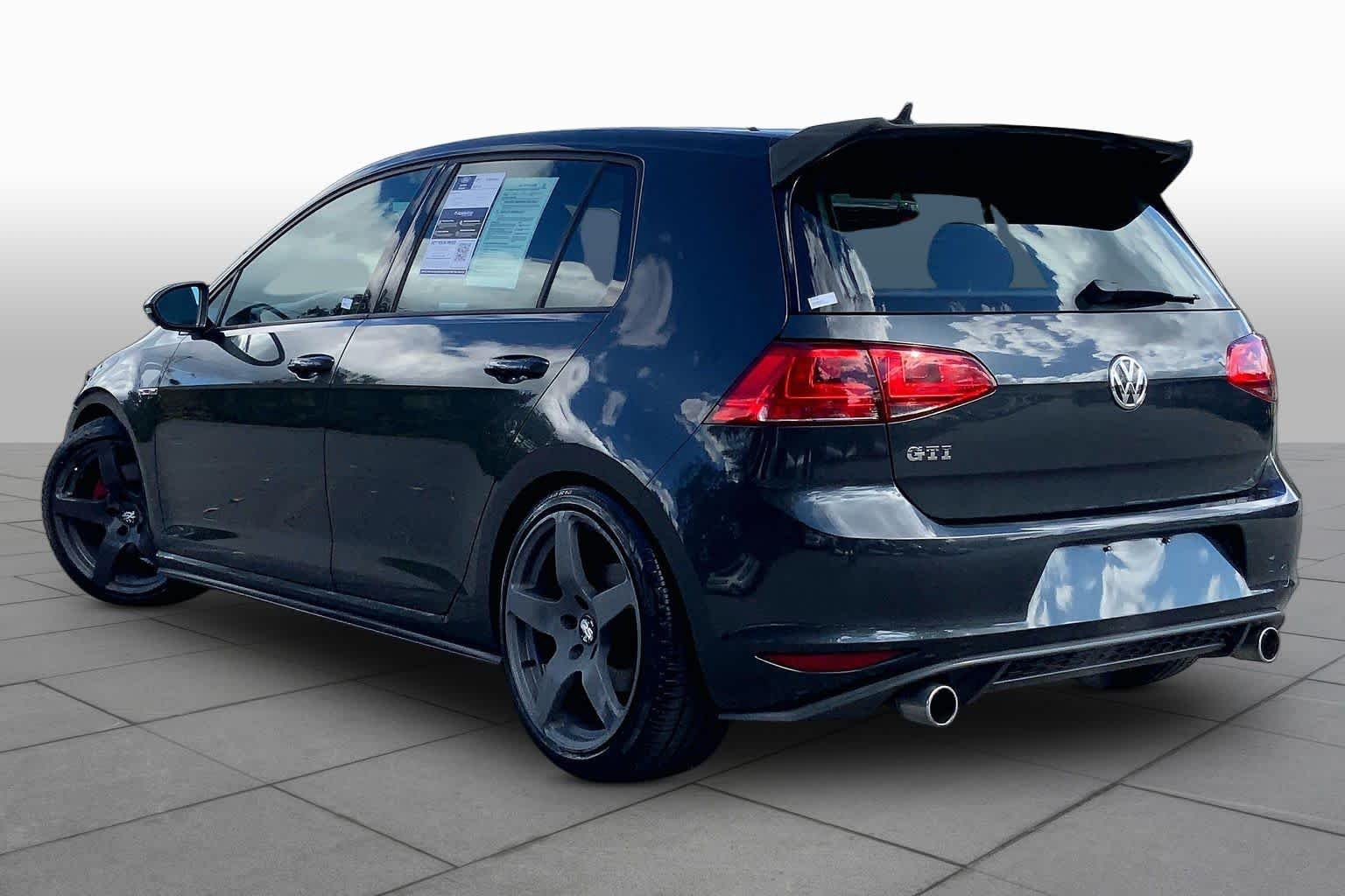 Used 2015 Carbon Steel Gray Metallic Volkswagen S image 12